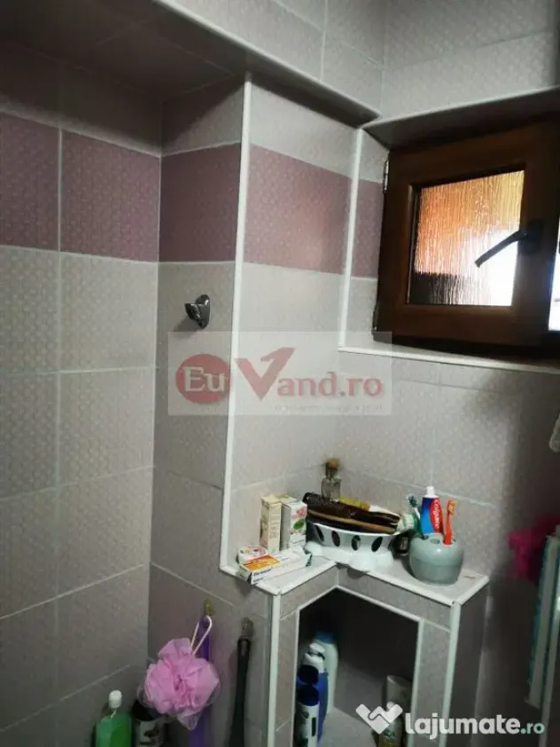 De vanzare apartament cu 3 camere Mazepa 1, BR-uri, etaj 4/10, 98.000 E - Galati (Galati)