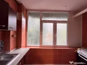 Apartament cu 2 camere decomandate de vânzare în zona CET, 