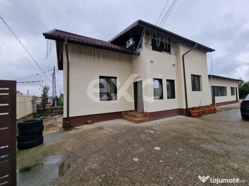 Casă de vânzare în Lazuri – teren 700 mp și construcț - Lazuri (Dambovita)