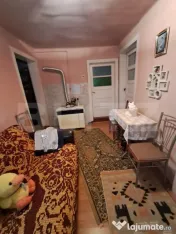 Casă renovată cu 4 camere și teren de 2.000 mp, terasă ?