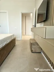 Apartament premium de inchiriat, la cativa pasi de plaja 