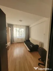 Apartament cu 3 camere de închiriat, spațios și luminos, 