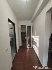 Apartament cu 3 camere de închiriat, spațios și luminos, 