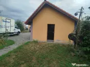 Casă renovată P+1 - 5 camere și teren generos de 1.300 mp 