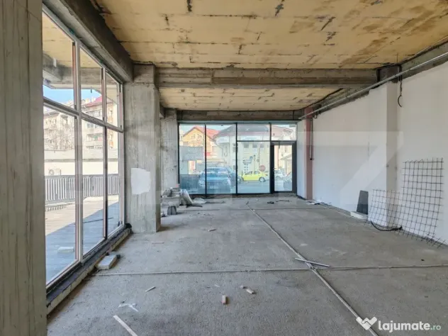 Spatiu comercial, de inchiriat, 200 mp, zona Burdujeni - Suceava (Suceava)