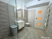 DE INCHIRIAT 3 CAMERE | 100 MPU | PARCARE PRIVATA | RENOVAT
