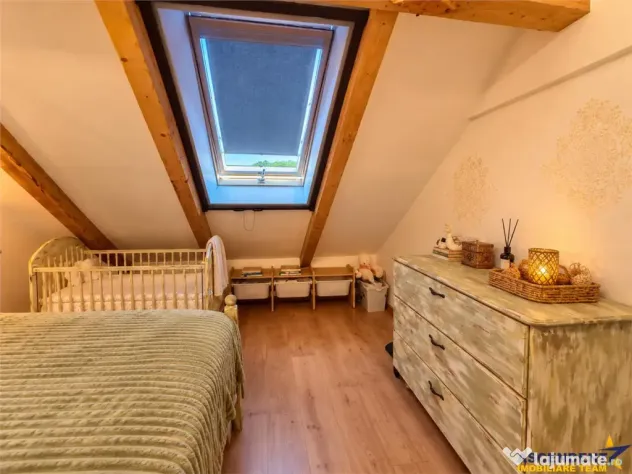 Resedinta Art Nouveau in inima orasului: Corp de casa cu o m - Brasov (Brasov)