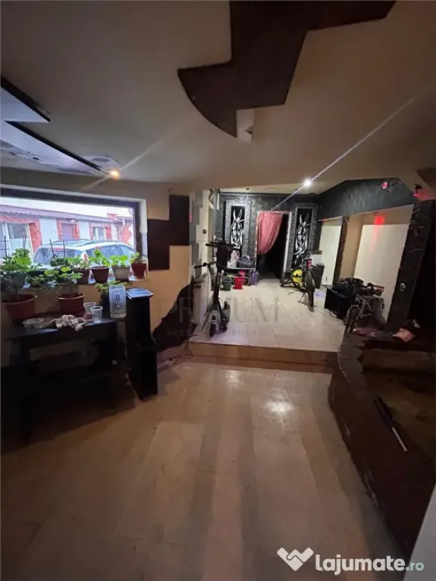 Spatiu comercial - centrala proprie - aer conditionat - 160 - Timisoara (Timis)