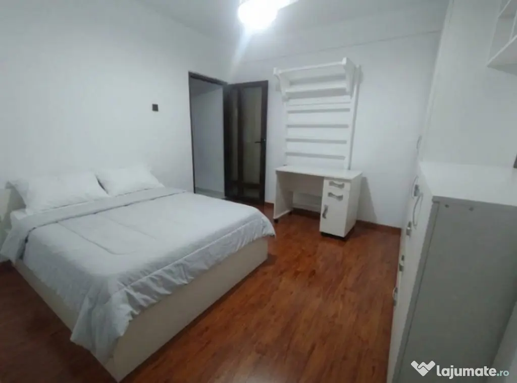 Apartament cu 3 camere central - Ploiesti (Prahova)