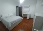 Apartament cu 3 camere central 