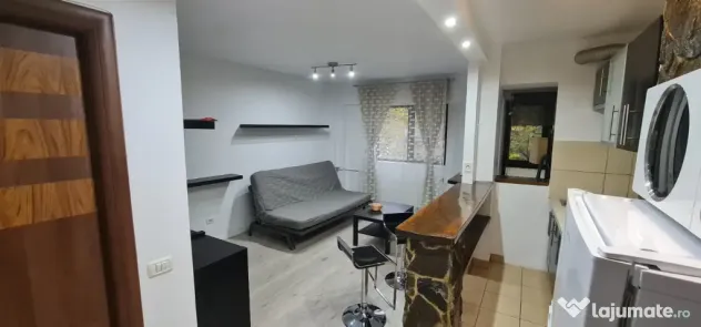 Proprietar inchiriez garsoniera Crangasi