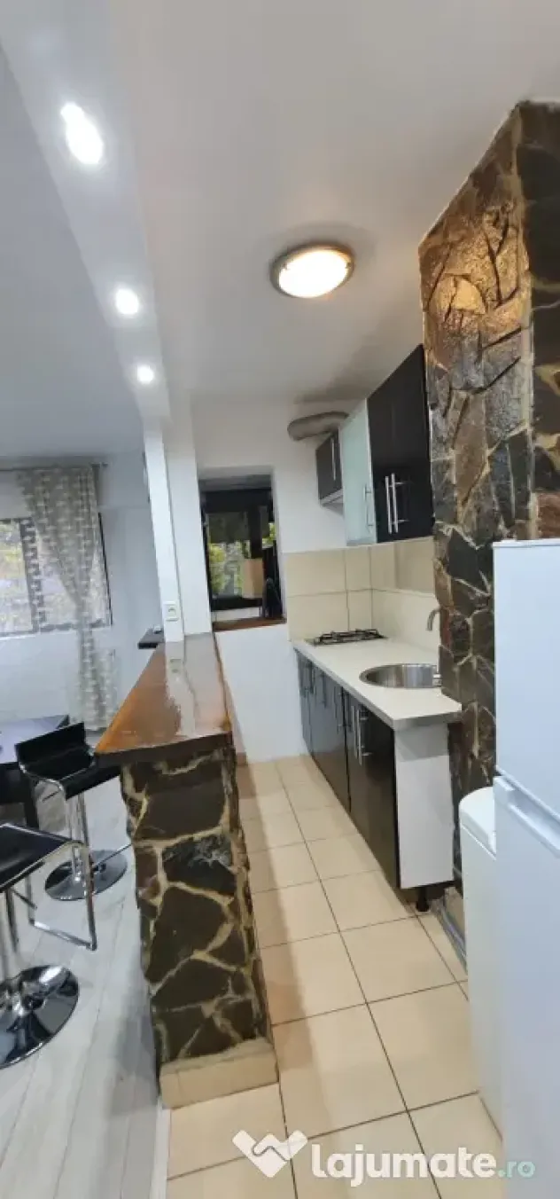 Proprietar inchiriez garsoniera Crangasi