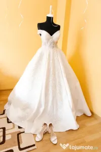 Rochie de mireasa stil prințesă