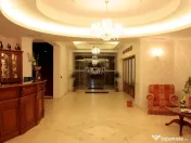 Hotel Ultracentral , SC 4400 mp, D+P+3E, constr 2008, lux, piscina 