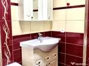 Casa lux in localitatea Sânmartin 