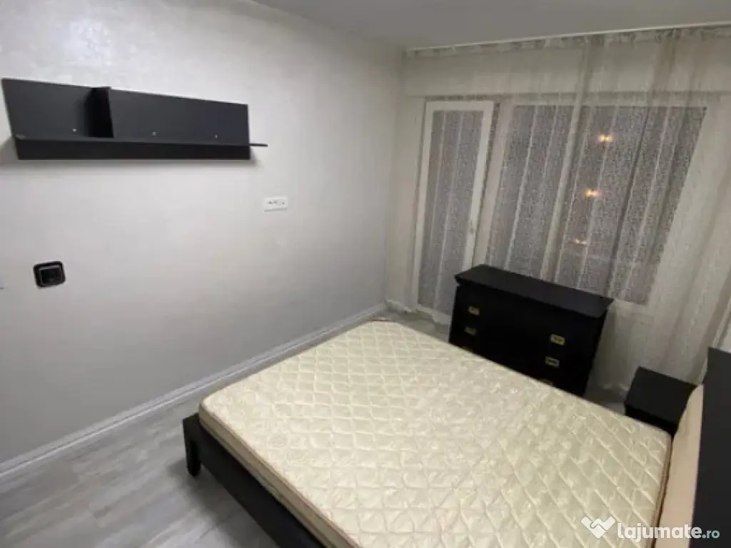 APARTAMENT 2 CAMERE, DECOMANDAT, ROYAL, INTABULAT