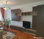Inchiriere apartament o camera , decomandat , zona Lipovei