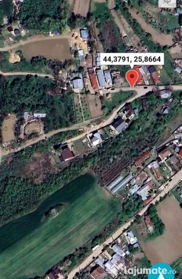 Teren intravilan 2927 mp - com. Domnesti sat Teghes