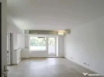 Bdul. Unirii, Ap. 3 cam.sup. 102 mp. Central,Stradal.