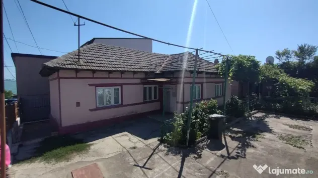 Teren pentru casă verde langa promenada din Ovidiu