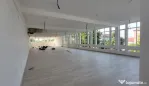 Cladire cu spatii comerciale in Santana - ID : RH-38758