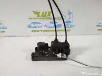 Broasca incuietoare usa dreapta fata a081876 SsangYong Koran