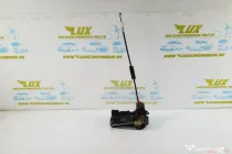 Broasca incuietoare usa dreapta spate 13210739 Opel Astra H [2004 - 20