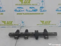 Rampa injectoare ax culbutori 03g109527a 2.0 tdi Skoda Octa