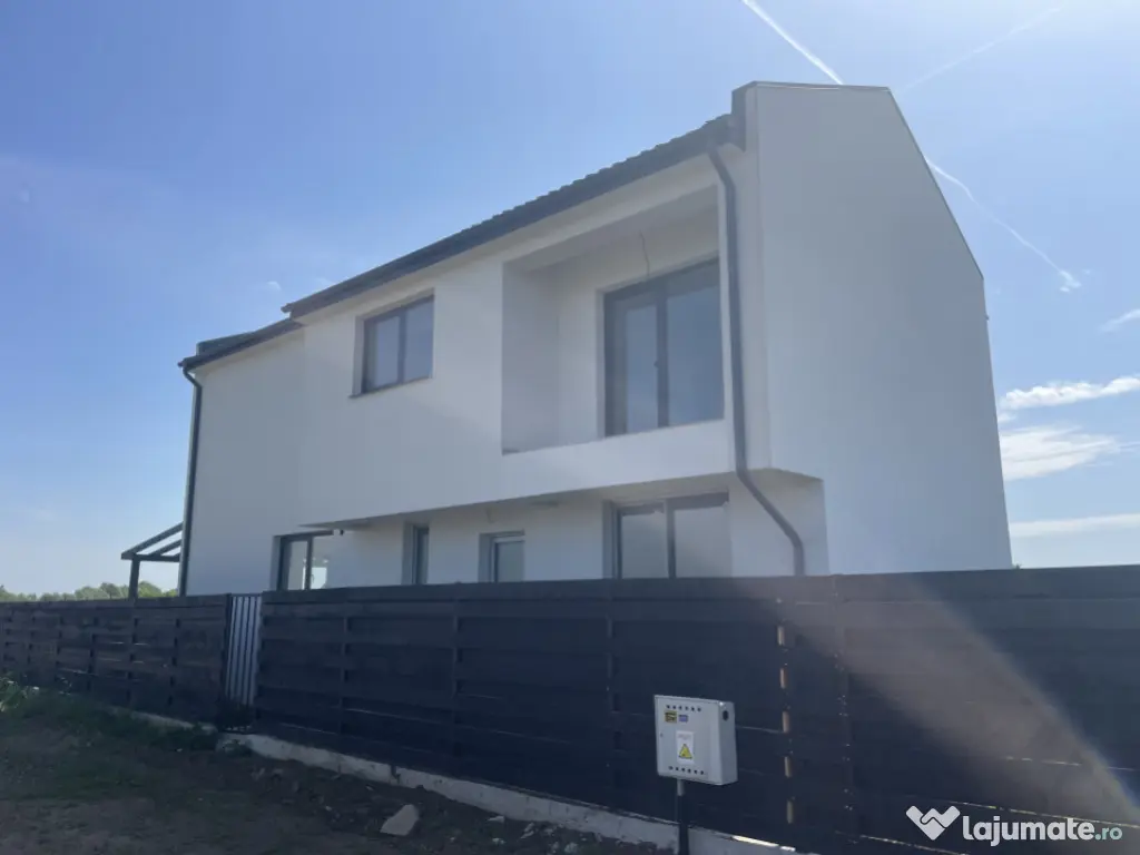 Vila individuala, Domnesti, Drumul Targului, P+1, suprafata