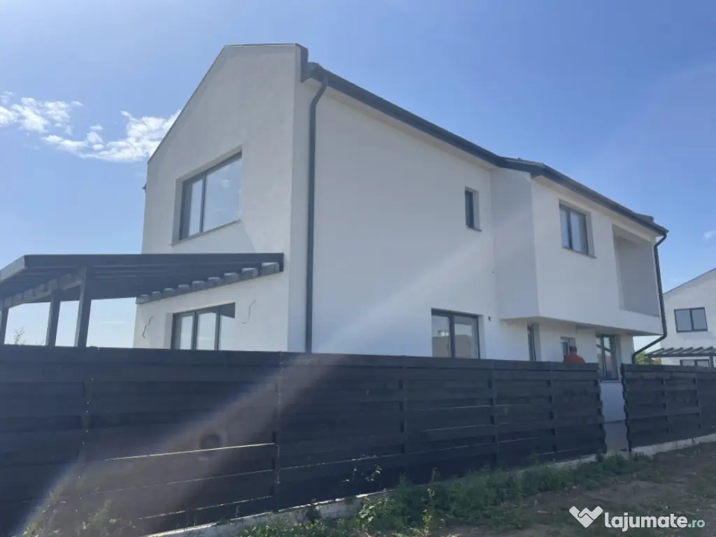 Vila individuala, Domnesti, Drumul Targului, P+1, suprafata