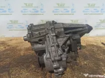 Cutie transfer 2.5 DCI cu un mic defect Nissan Navara D40 [2005 - 2010