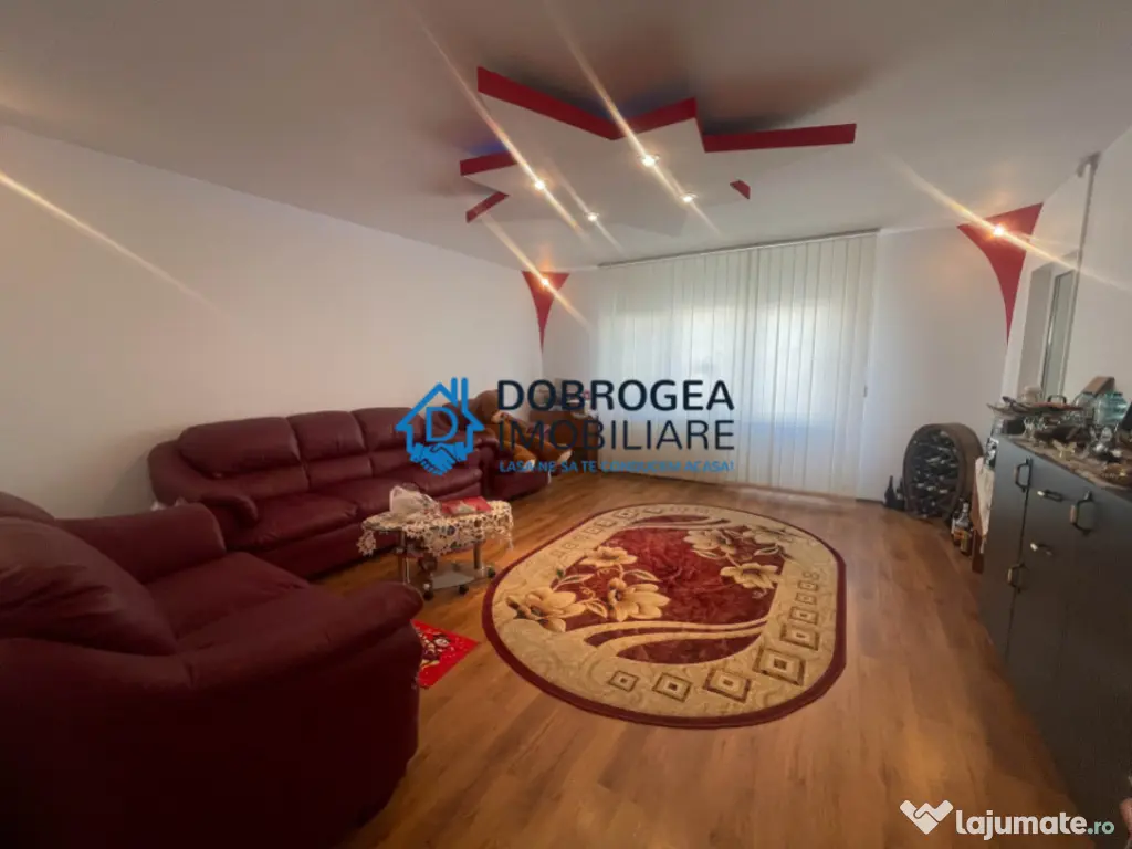 Vila in inima orasului, ideala pentru locuit sau birouri/ cl