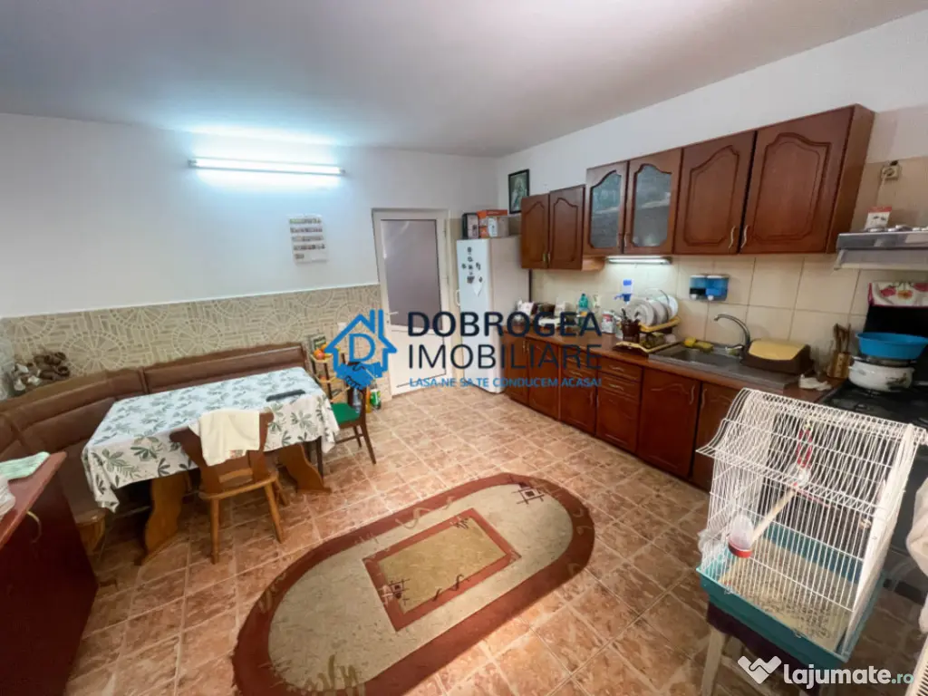 Vila in inima orasului, ideala pentru locuit sau birouri/ cl