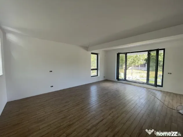 Drumul Taberei, Valea Oltului, vila tip duplex, P+2E, supraf