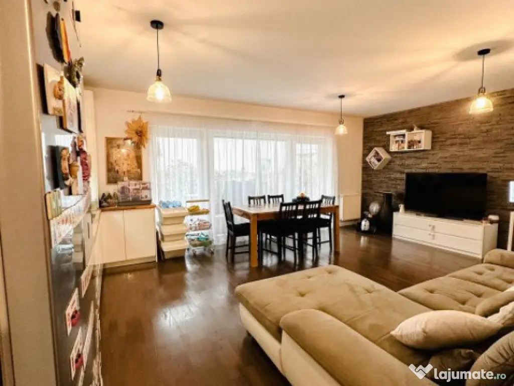 Apartament 3 camere la vila cu curte, zona Arhitectilor