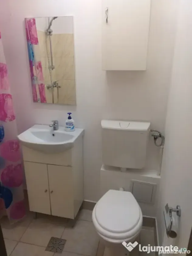 Garsoniera complexul studențesc
