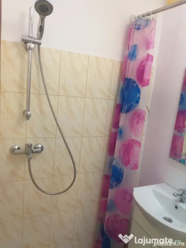 Garsoniera complexul studențesc