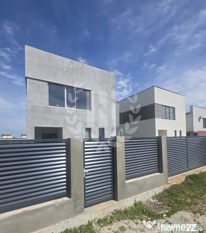 VILA INDIVIDUALA TUNARI TVA 0