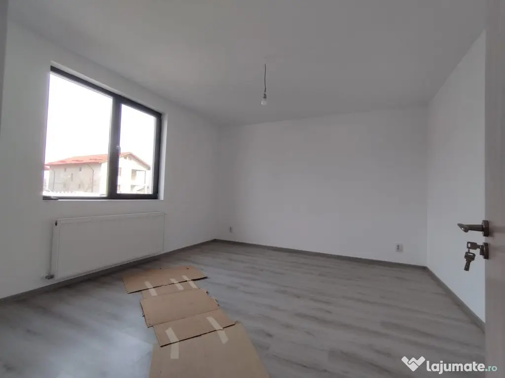 Casa singulara, 5 camere, 350 mp teren, granita Bragadiru-Cornetu