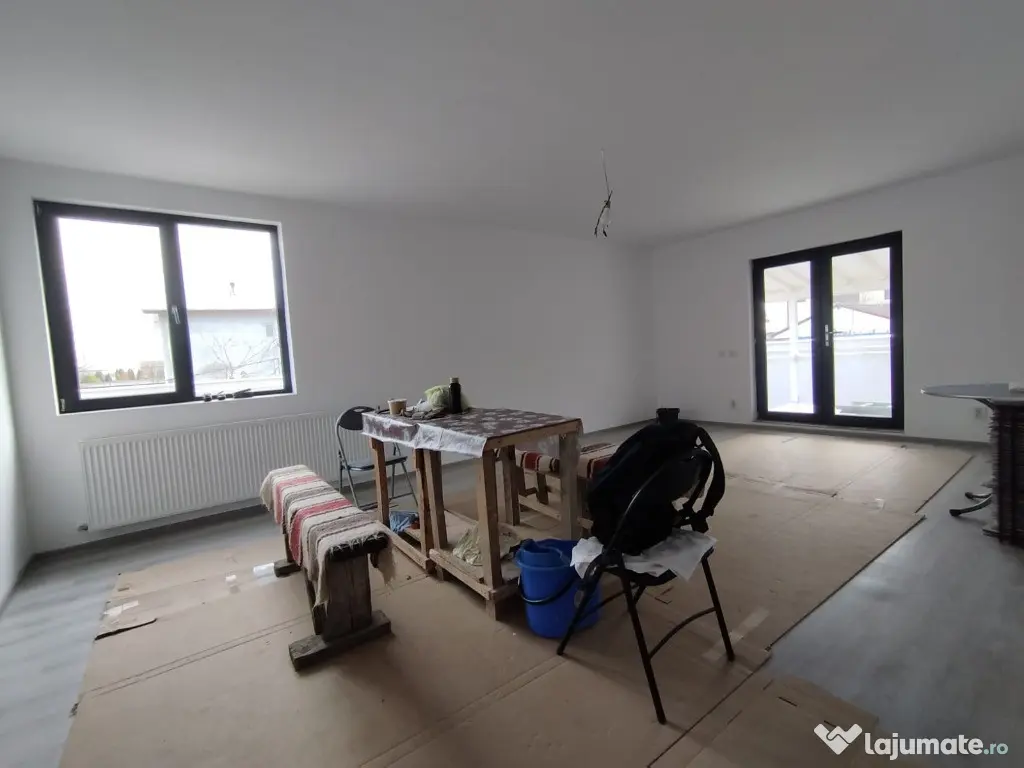 Casa singulara, 5 camere, 350 mp teren, granita Bragadiru-Cornetu