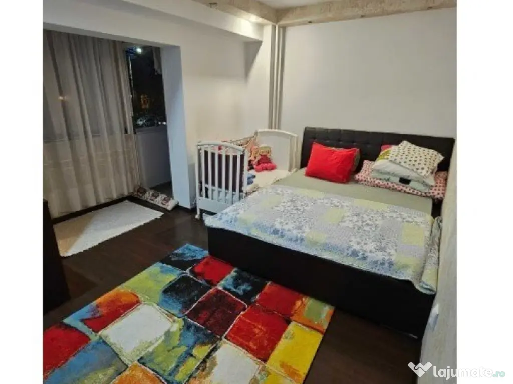 Piata Muncii, B-dul. Basarabia.Apartament 3 camere.