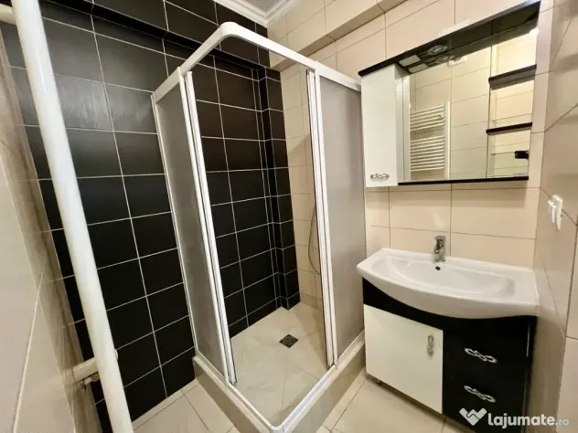 Apartament o camera Plopilor