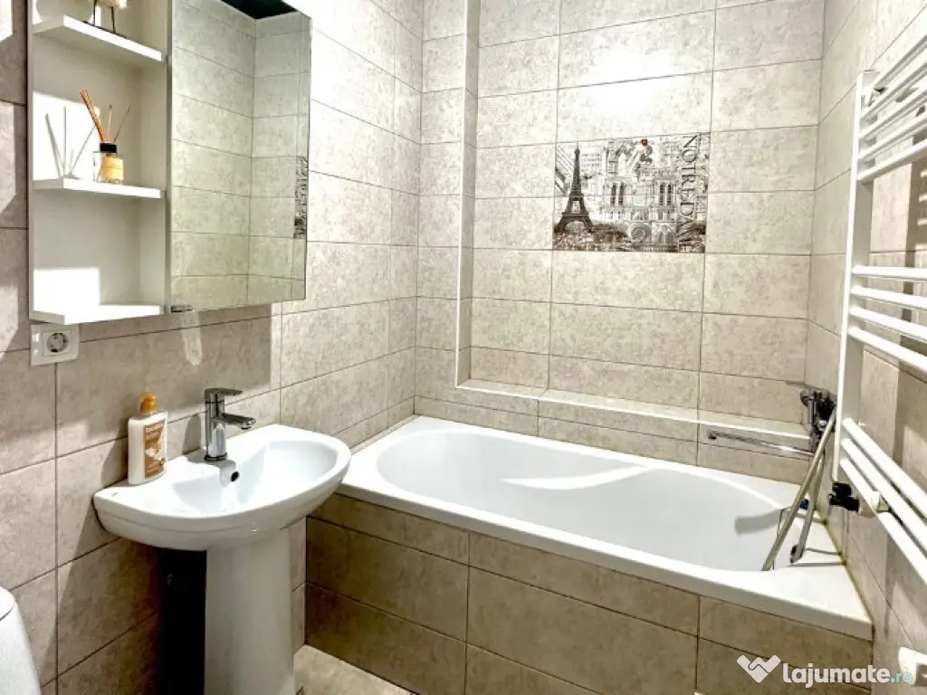 Inchiriez apartament cu 2 camere in zona Aurel Vlaicu