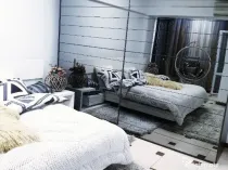 Inchiriez garsoniera in zona Plopilor