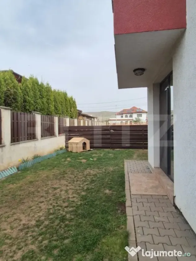 Duplex cu 4 camere, mobilat si utilat, 210 mp de teren, zona