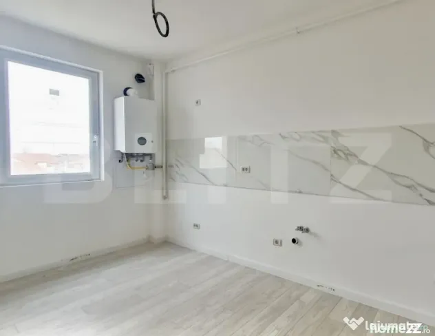 Apartament decomandat cu 2 camere + balcon,1 loc de parcare, - Giroc (Timis)