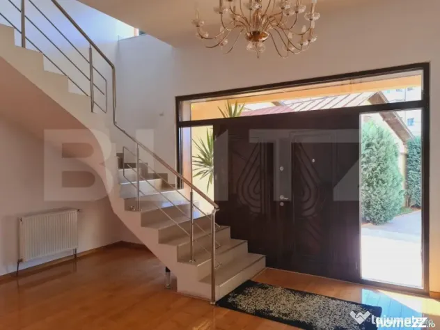 Vila de lux 350mp, teren 700mp