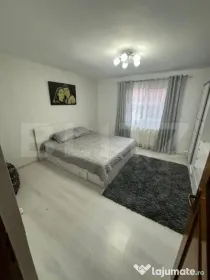 Casa zona SUBCETATE