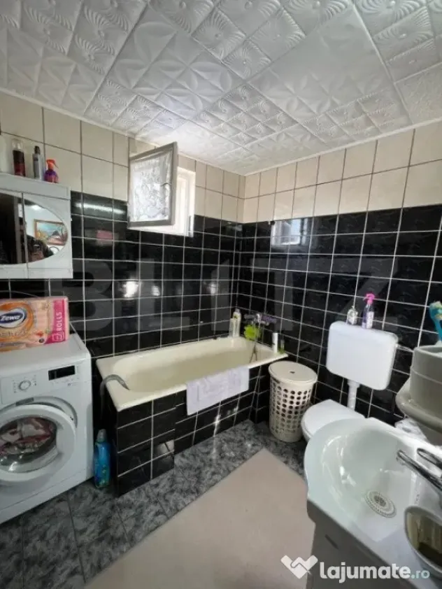Pachet Imobiliar cu 2 Garsoniere și un Apartament în Asoci