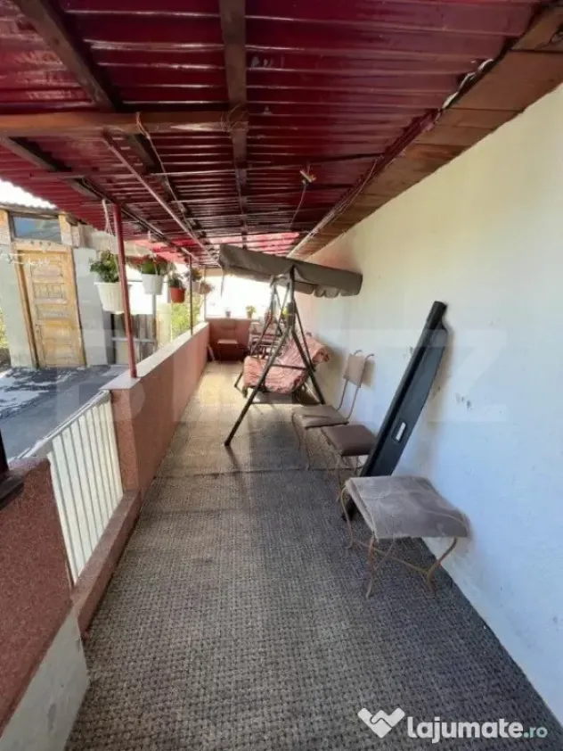 Pachet Imobiliar cu 2 Garsoniere și un Apartament în Asoci